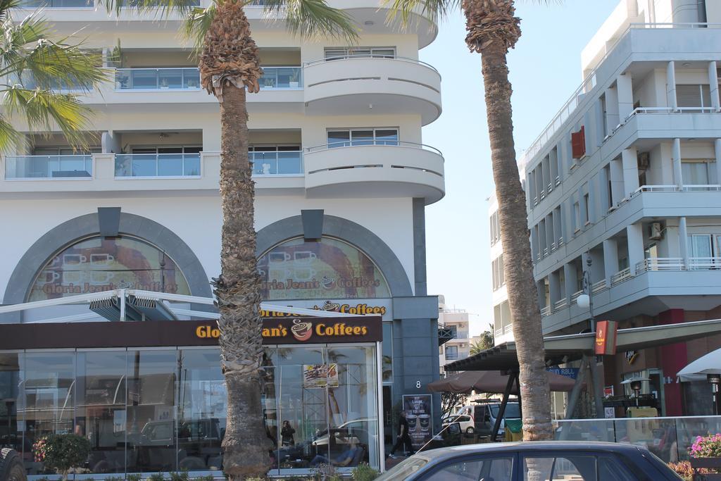 Mama Seaside Apartment Larnaca Ngoại thất bức ảnh