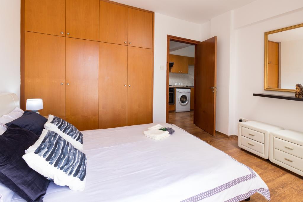 Mama Seaside Apartment Larnaca Ngoại thất bức ảnh